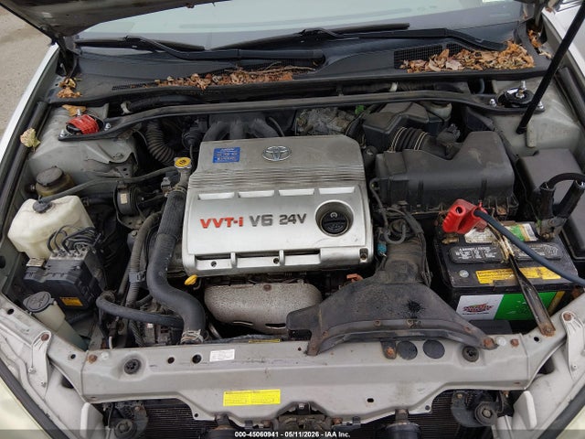 Toyota Camry Xle V6