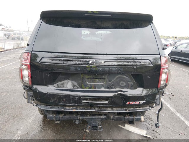 Chevrolet Suburban 4wd Rst