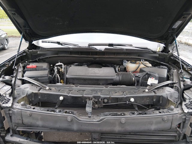 Chevrolet Suburban 4wd Rst