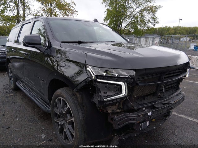 Salvage Chevrolet Suburban Image
