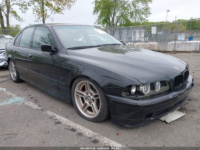 Salvage BMW 5 Series Image