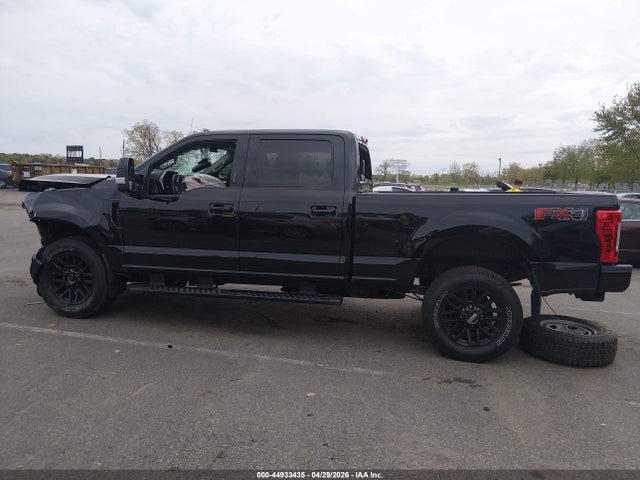 Ford F-250 Lariat