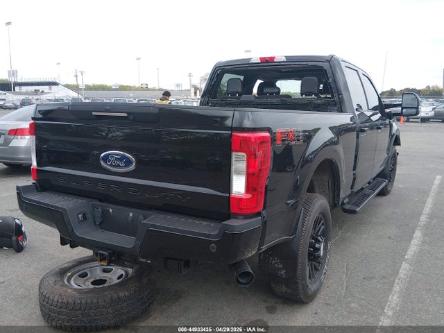 Ford F-250 Lariat