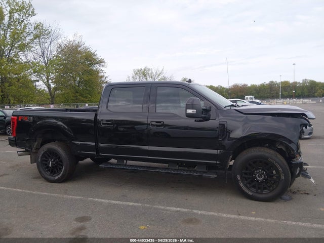 Ford F-250 Lariat