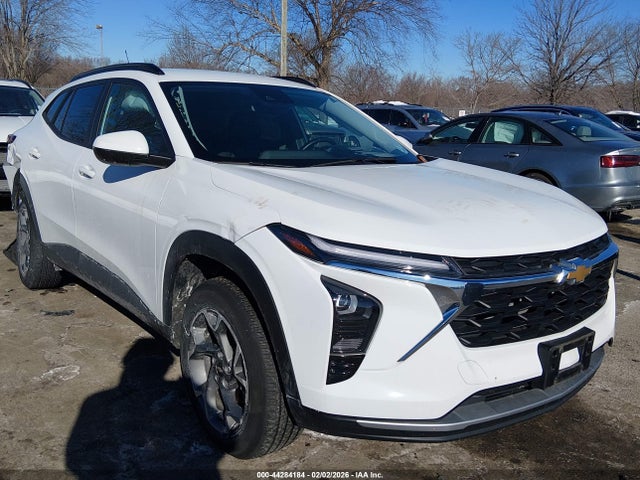 Salvage Chevrolet Trax Image