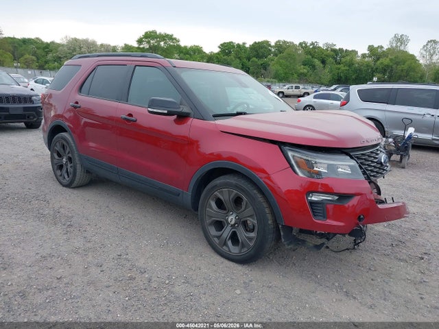 Salvage Ford Explorer Image