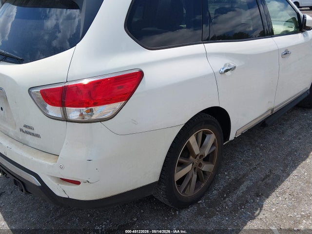 Nissan Pathfinder Platinum