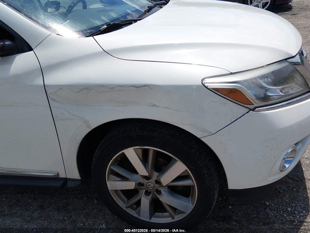 Nissan Pathfinder Platinum