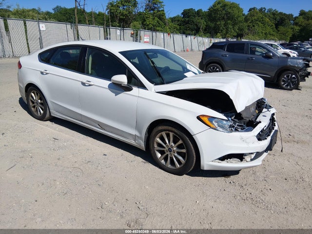 Salvage Ford Fusion Image