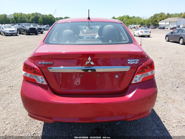 Mitsubishi Mirage Es