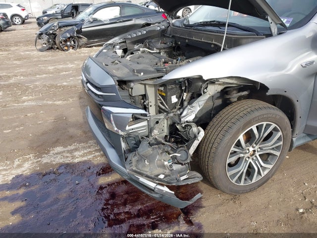 Mitsubishi Outlander 2.0 Es
