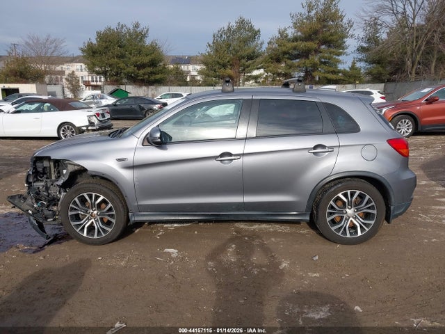 Mitsubishi Outlander 2.0 Es