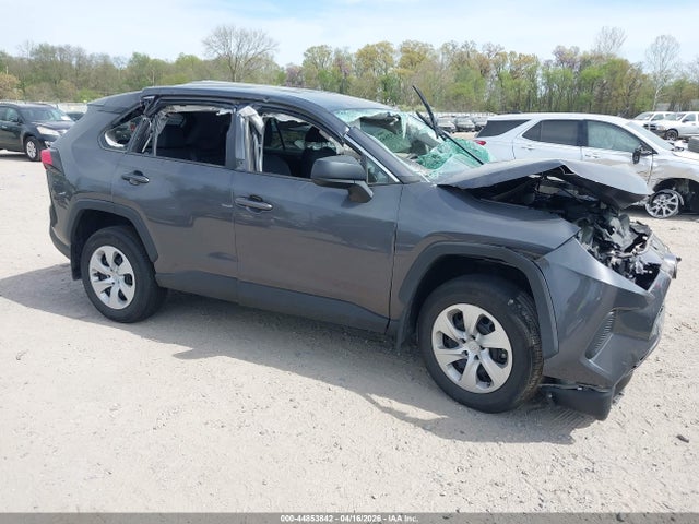 Salvage Toyota RAV4 Image