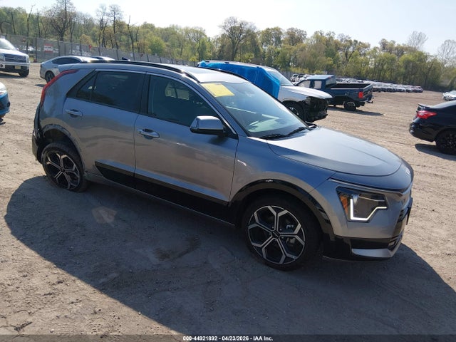 Salvage Kia Niro Image