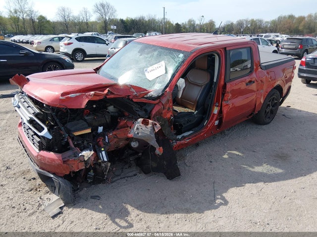 Ford Maverick Lariat