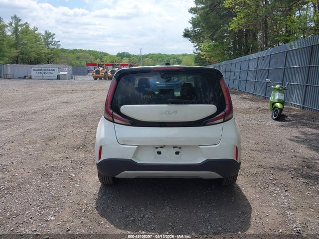 Kia Soul Lx