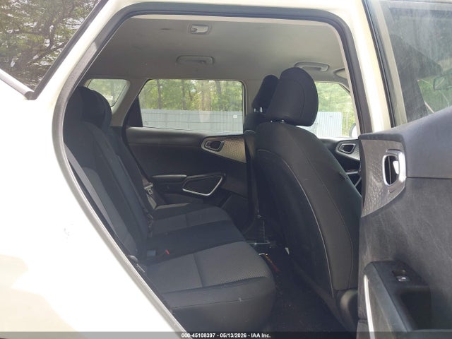 Kia Soul Lx