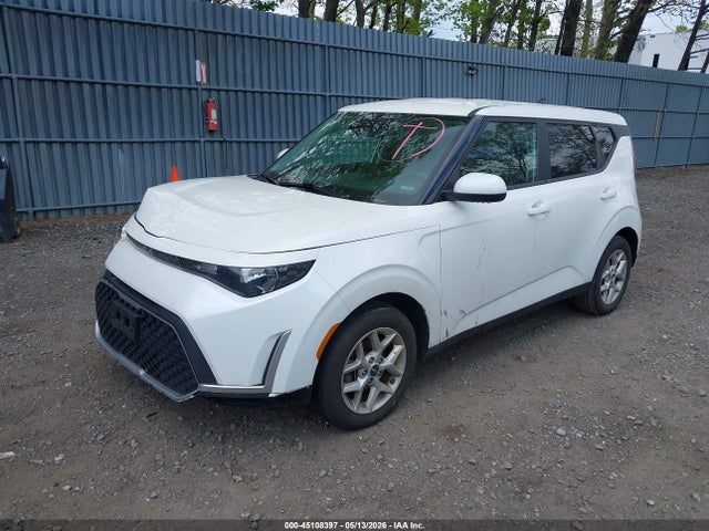 Kia Soul Lx