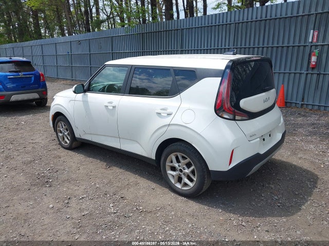 Kia Soul Lx