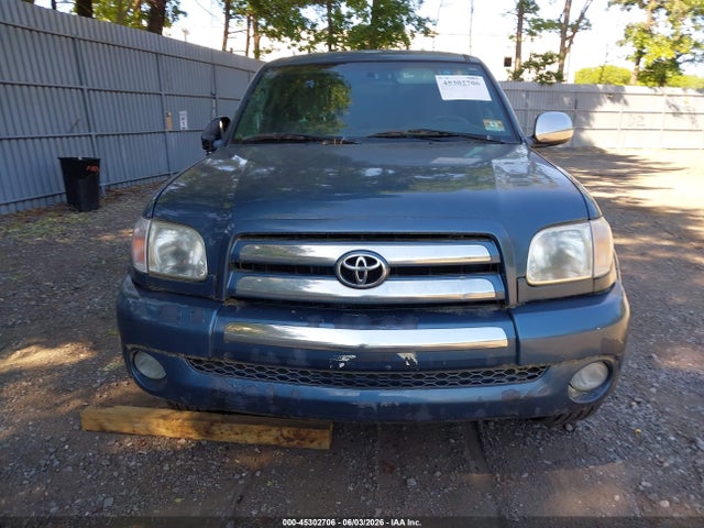 Toyota Tundra Sr5 V8