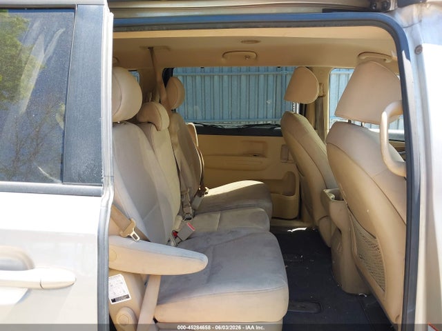 Kia Sedona Lx