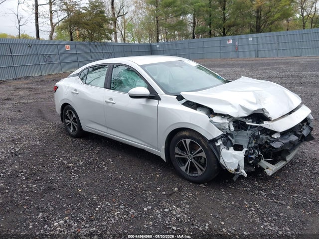 Salvage Nissan Sentra Image