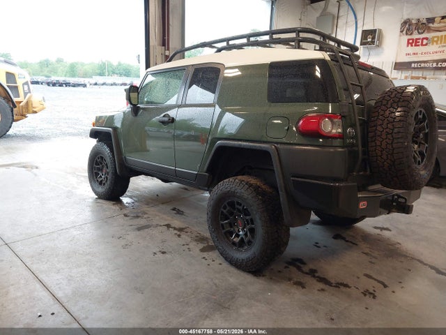Toyota FJ Cruiser