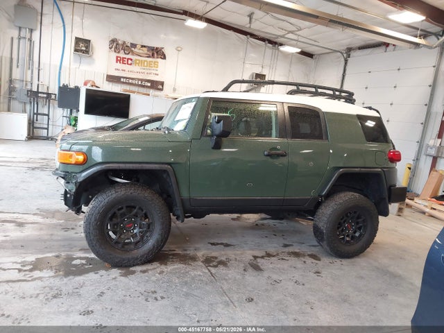 Toyota FJ Cruiser