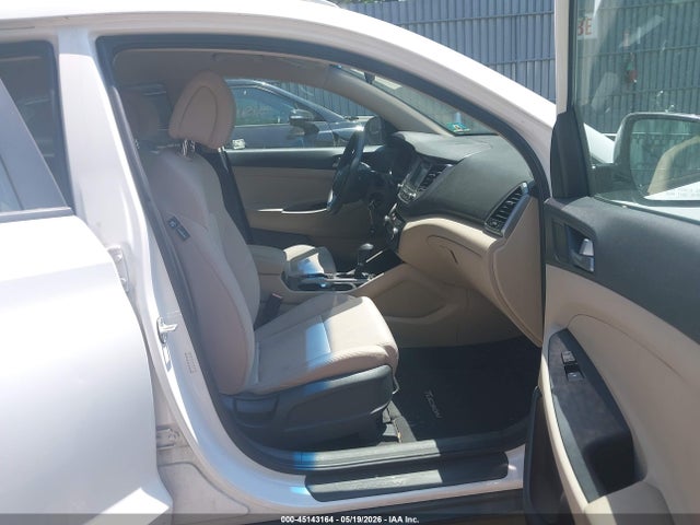 Hyundai TUCSON Se