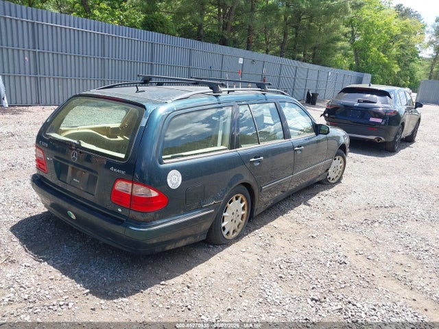 Mercedes-Benz E-Class 4m