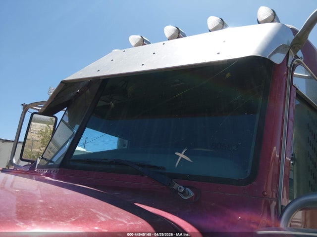 Peterbilt 389