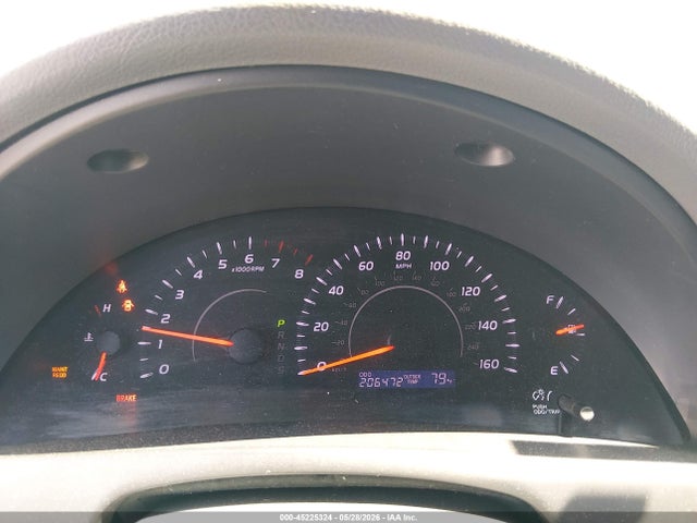 Toyota Camry Le V6