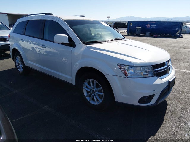Salvage Dodge Journey Image