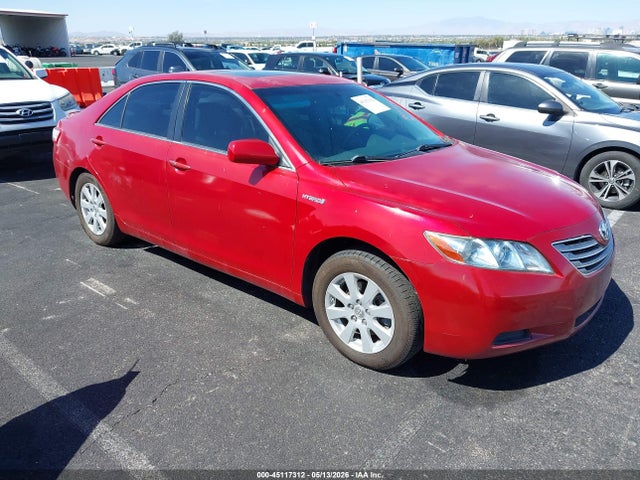 Salvage Toyota Camry Image