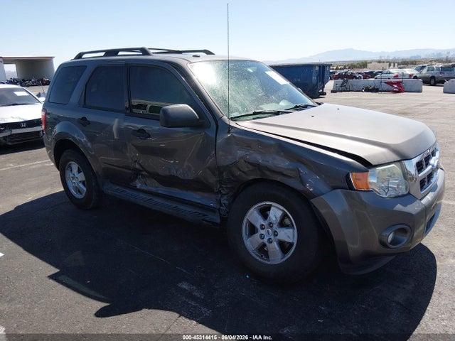 Salvage Ford Escape Image