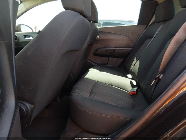 Chevrolet Sonic Lt Auto