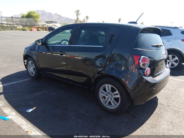 Chevrolet Sonic Lt Auto