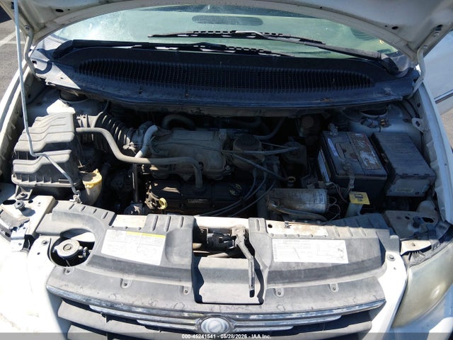 Chrysler Town & Country Touring