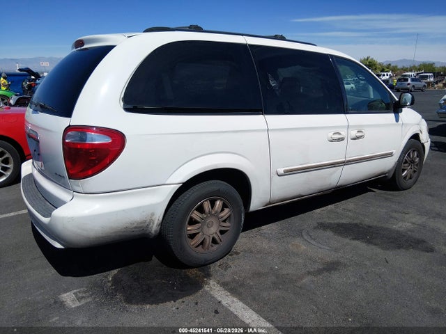 Chrysler Town & Country Touring