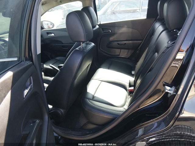 Chevrolet Sonic 2lz