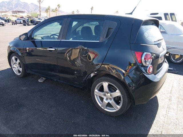 Chevrolet Sonic 2lz