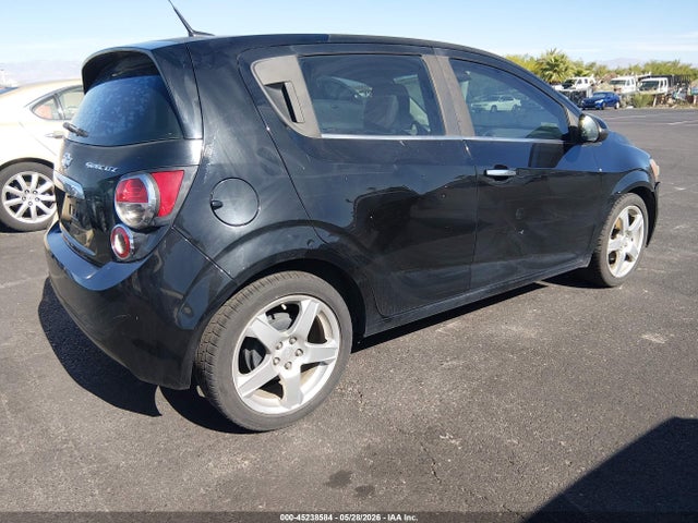 Chevrolet Sonic 2lz