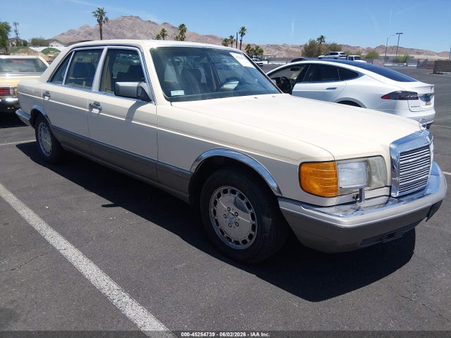 Salvage Mercedes-Benz 420 Image