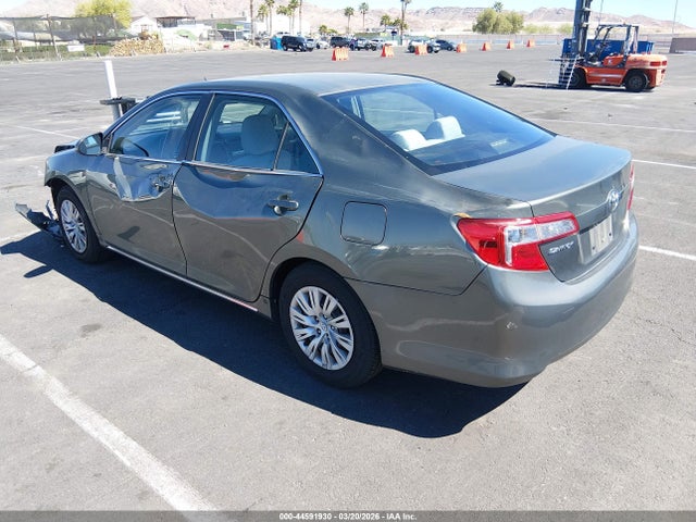 Toyota Camry Le