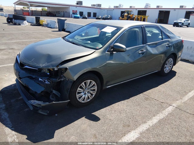 Toyota Camry Le