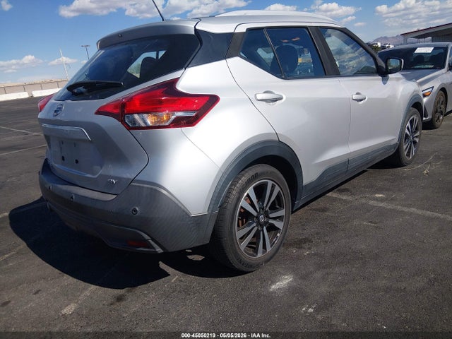 Nissan Kicks Sv Xtronic Cvt