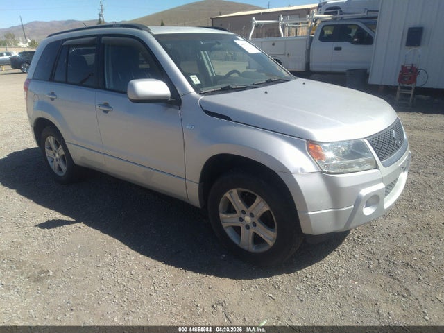 Salvage Suzuki Grand Vitara Image