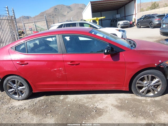 Hyundai ELANTRA Sel