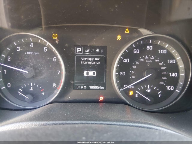 Hyundai ELANTRA Sel