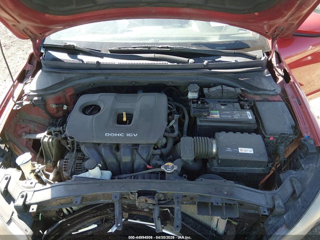 Hyundai ELANTRA Sel